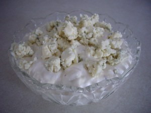 Onion-Horseradish Di